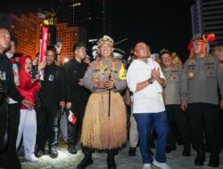 Kapolri dan Mensesneg Tinjau Panggung Rakyat di HI, Masyarakat Antusias