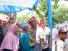 Wakapolri Beri Perhatian Khusus Kepada Biarawati dan Lansia Saat Bakti Sosial di Polsek Genuk