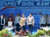 Kapolri Pimpin Apel Ojol Kamtibmas “Jogo Jatim” Bersama Polda Jawa Timur di Malang Kapolri Pimpin Apel Ojol Kamtibmas “Jogo Jatim” Bersama Polda Jawa Timur di Malang