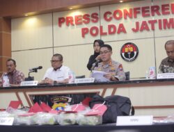 Polda Jatim Ungkap Dua Kasus TPPU, Aset Hasil Narkotika Rp 2,7 Miliar Disita Polda Jatim Ungkap Dua Kasus TPPU, Aset Hasil Narkotika Rp 2,7 Miliar Disita