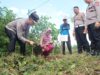 Polres Trenggalek Tanam Ratusan Pohon Beringin di Lahan Kritis Jaga Sumber Air